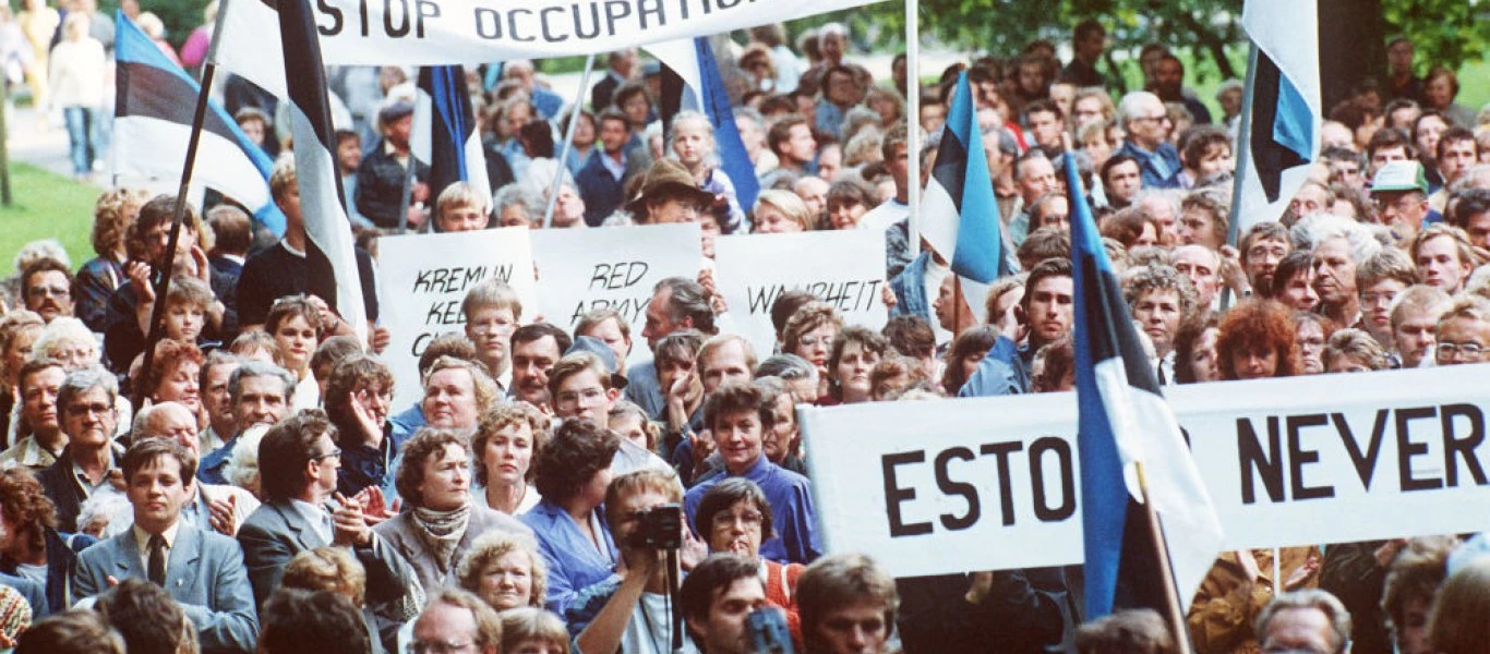 Σαν σήμερα ο Δρόμος της Βαλτικής - Η ανθρώπινη αλυσίδα κατά της Σοβιετικής Ένωσης (βίντεο)